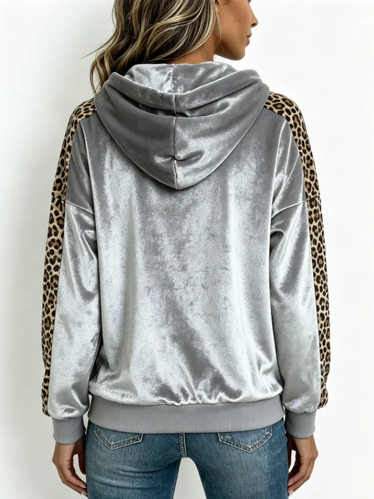 Chic Silver Leopard Print Quilted Hoodie