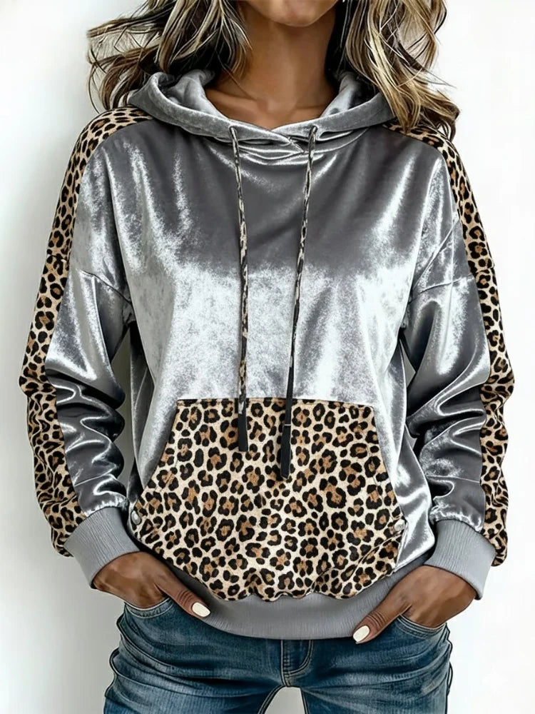 Chic Silver Leopard Print Quilted Hoodie